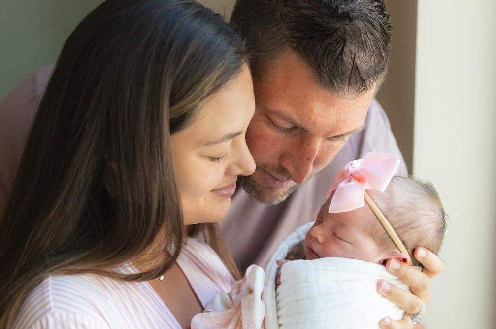 Demi Tebow: Menemukan Harga Diri dari Siapa Kita Karena Siapa Tuhan