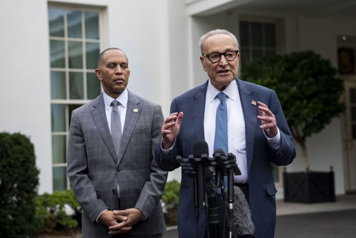 Pemerintah berbalik setelah pemimpin Kongres, Trump telah bertemu