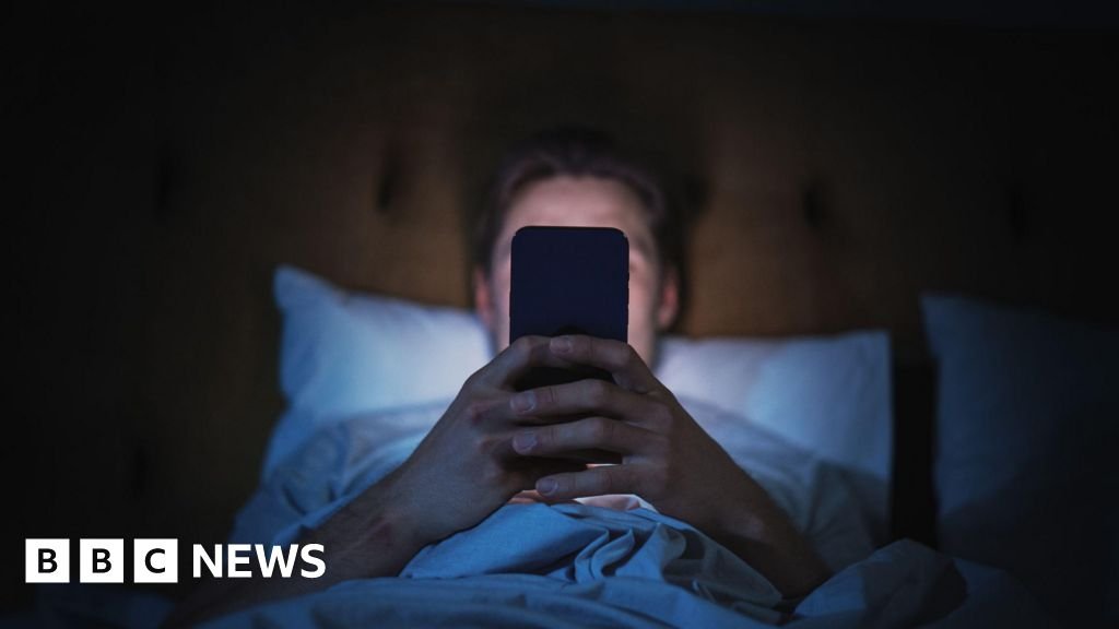 Apa yang akan menjadi verifikasi usia untuk pekerjaan porno dan apa yang terjadi pada data Anda?