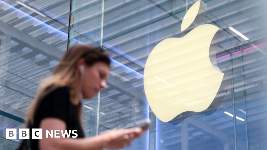 Apple menarik kami dengan aplikasi pemantauan imigrasi resmi