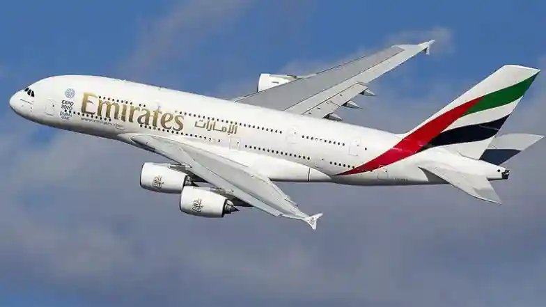 Emirates Airlines melarang digunakan selama bank daya mulai 1 Oktober; Aturan keselamatan baru dijelaskan untuk penumpang yang membawa laptop