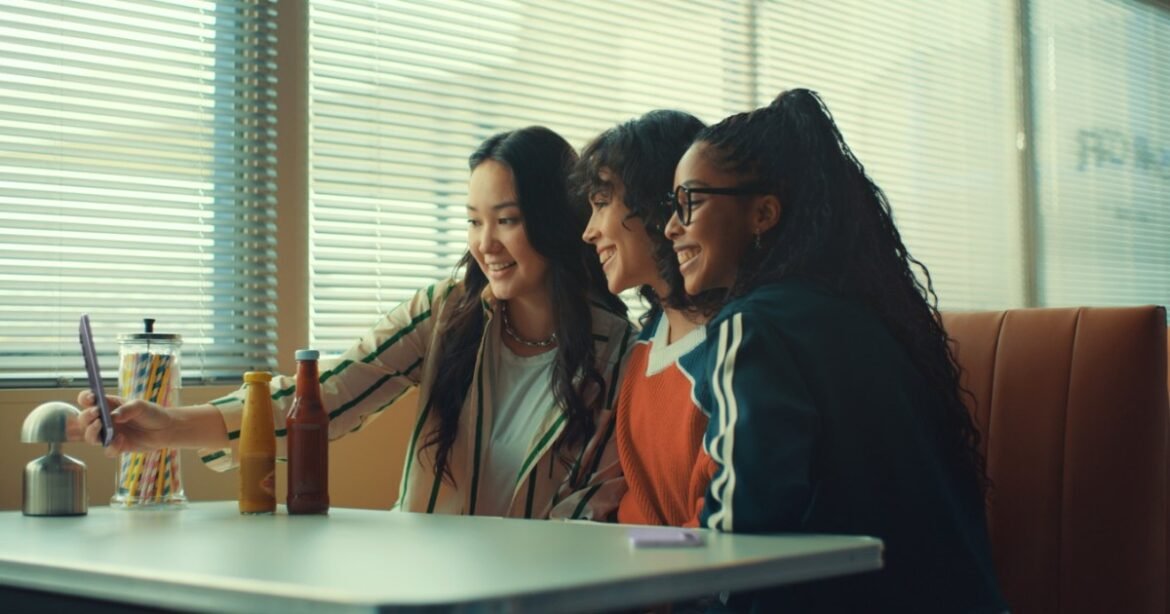 Galaxy S26 dimiringkan untuk menempel -dengan selfie 12MP, tetapi keraguan lebih terangkat