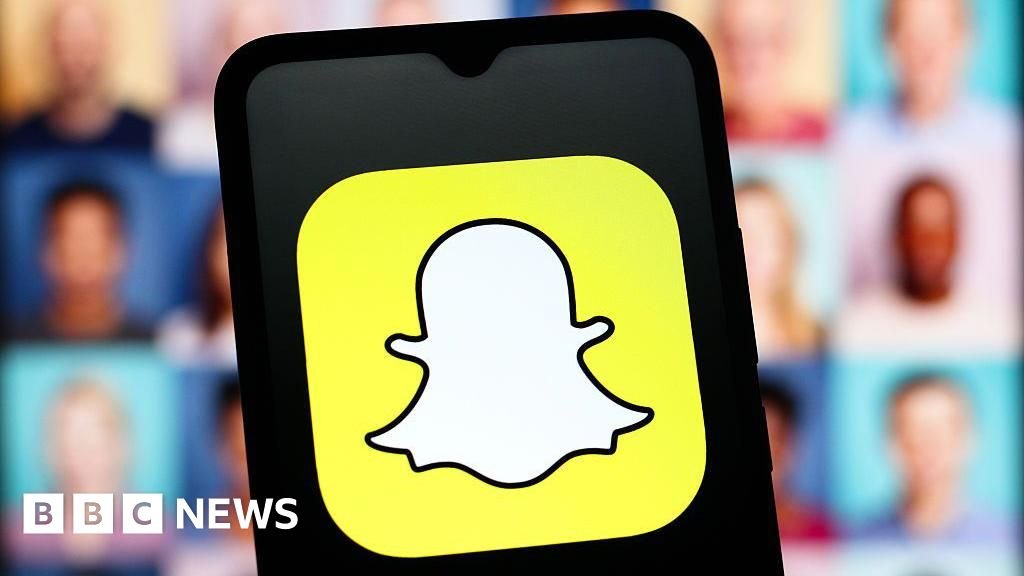 Snapchat untuk mulai mengumpulkan pengguna untuk menyimpan kenangan