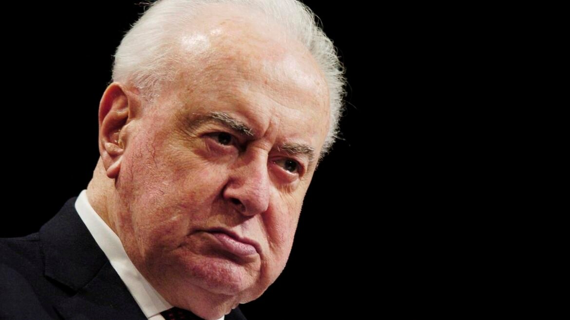 7NEWS Podcast Isu: Rahasia dibalik pembubaran pemerintahan Whitlam