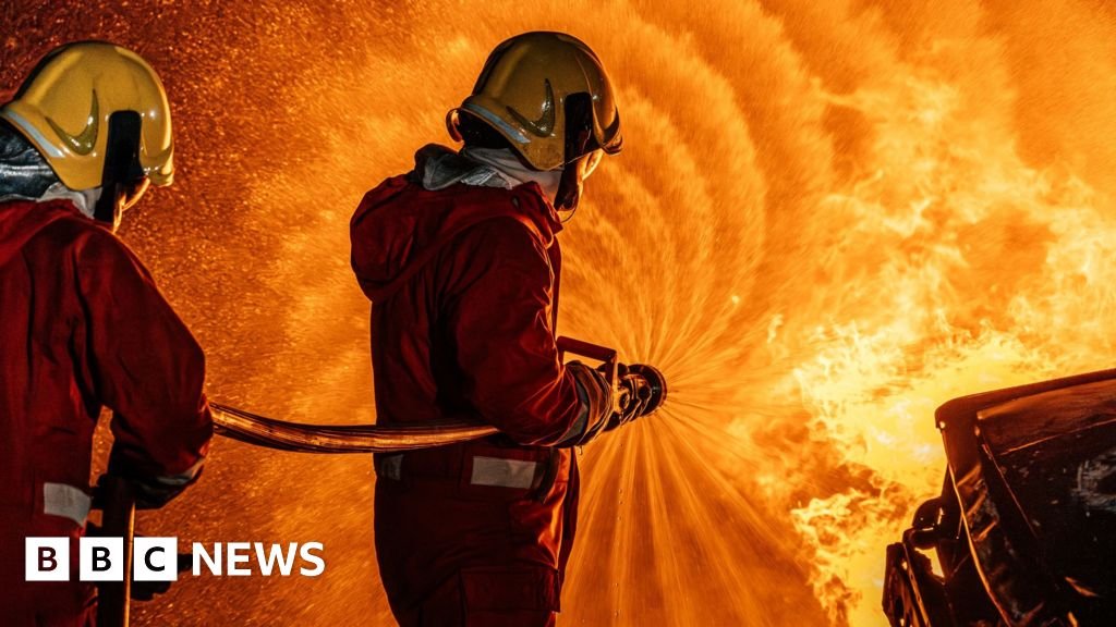 Bahan kimia tahan api menjanjikan bangunan yang lebih aman