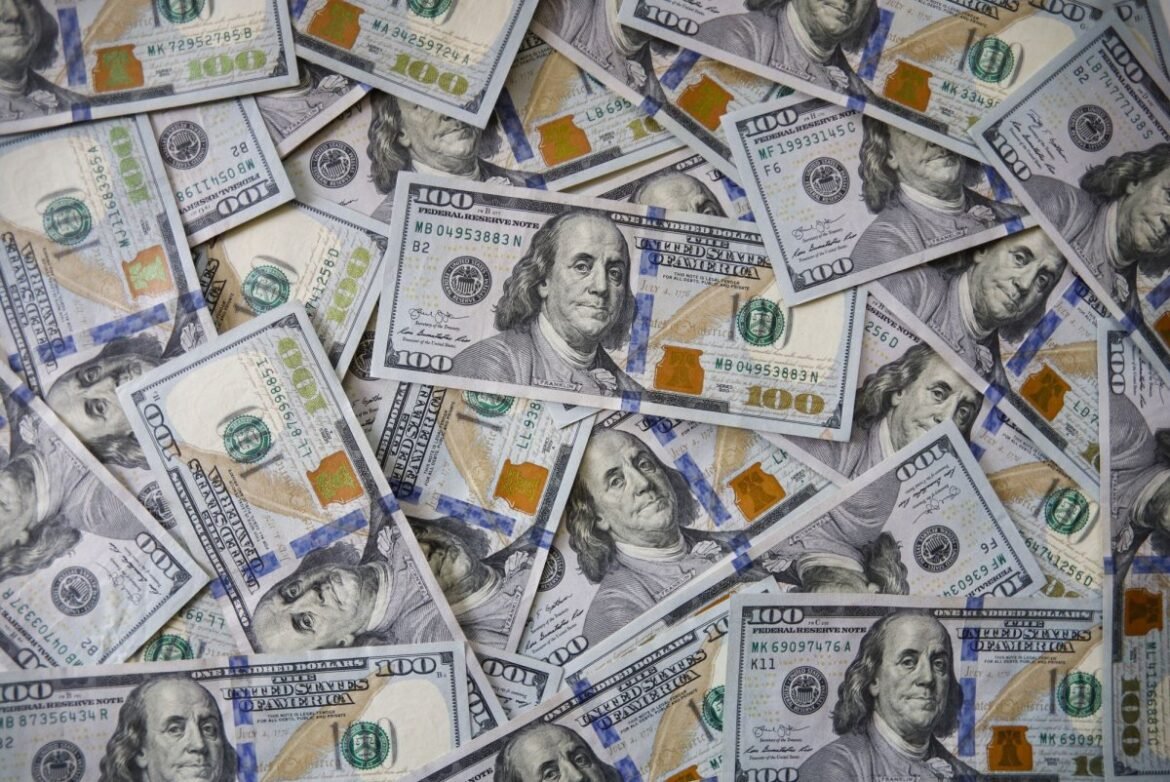 IRS meningkatkan batas 401(k) dan IRA untuk tahun 2026