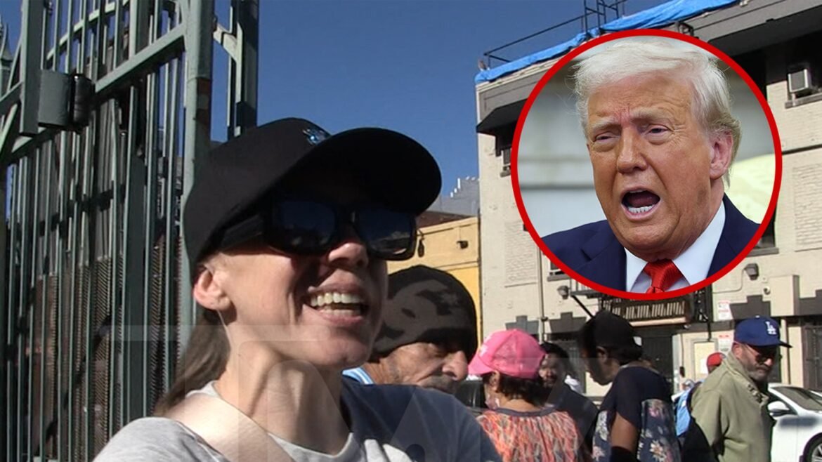 Jodie Sweetin mengatakan keinginan liburannya adalah agar Donald Trump meninggalkan Gedung Putih