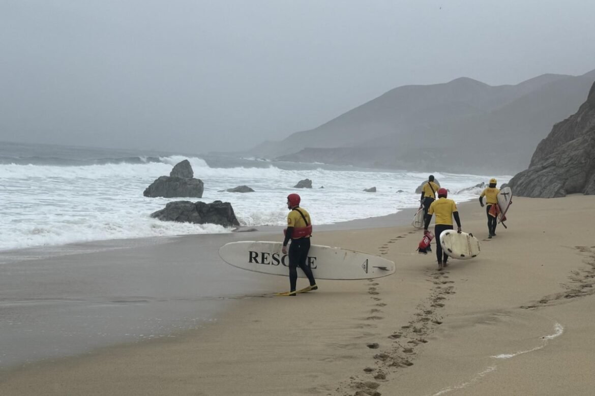 Mayat gadis yang tersapu ke Pasifik dari pantai California ditemukan