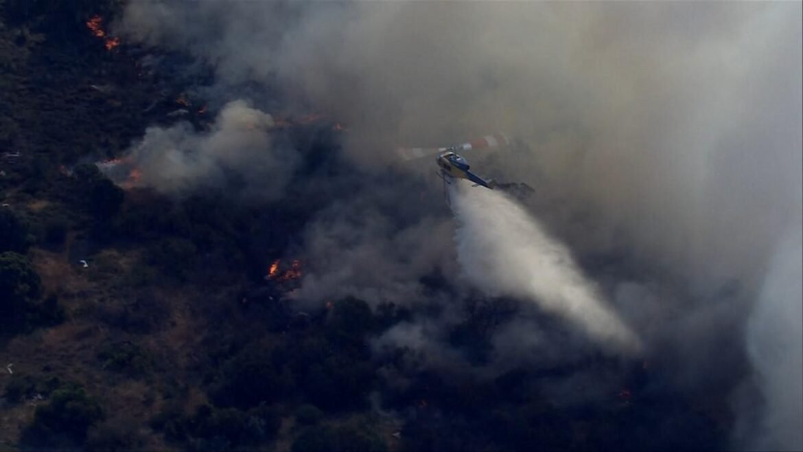 Pantau dan waspadai Aubin Grove dan Banjup saat api berkobar