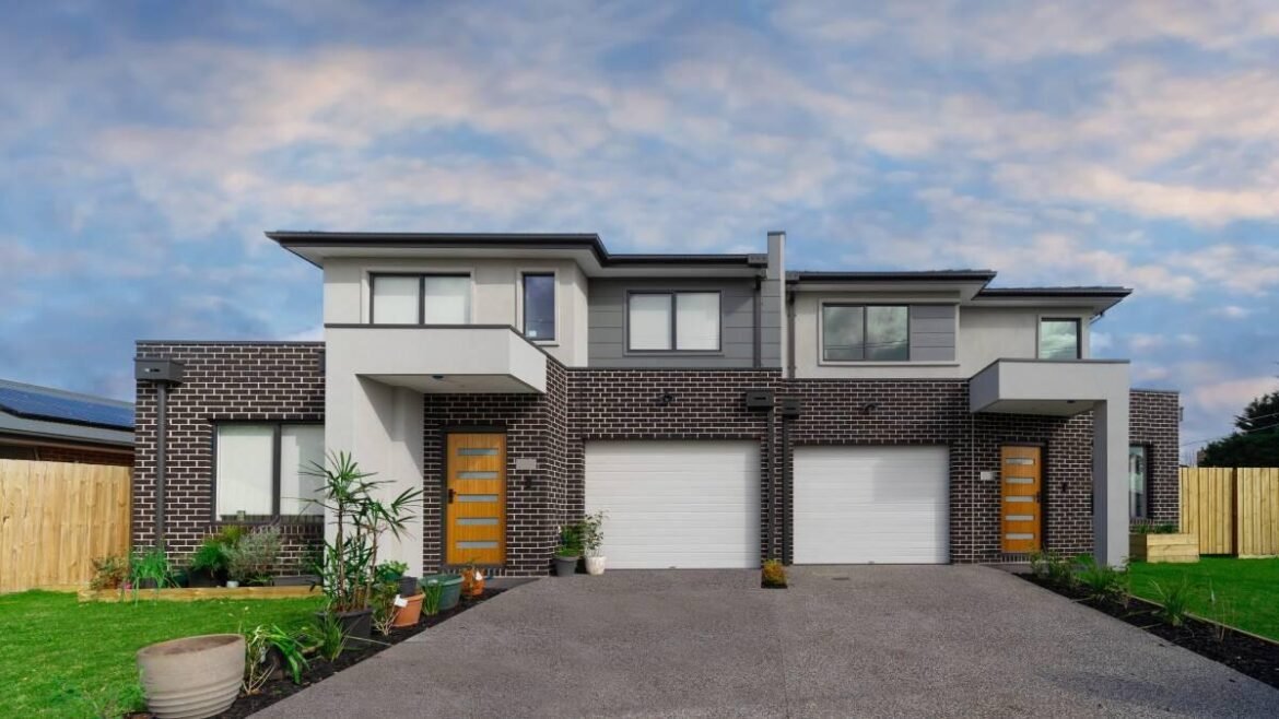 Rekor jumlah tahun yang dibutuhkan untuk menabung untuk sebuah rumah