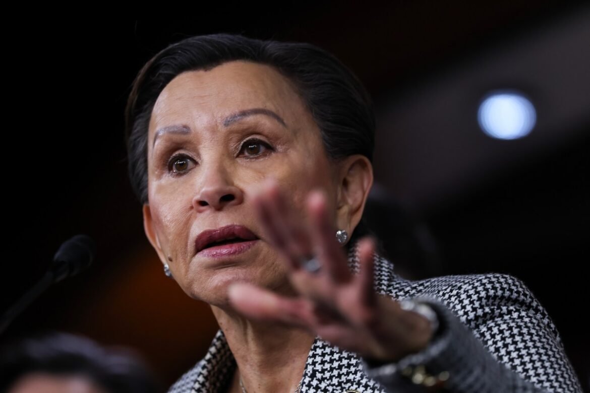 Velázquez, anggota Kongres veteran New York, akan pensiun dan memberi jalan bagi “generasi baru”