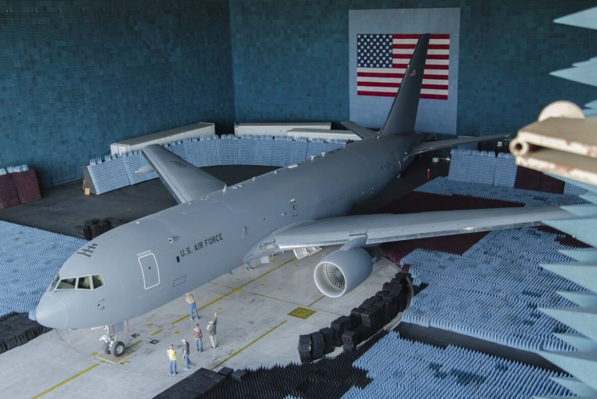 Angkatan Udara AS menerima kapal tanker udara Pegasus KC-46A ke-100