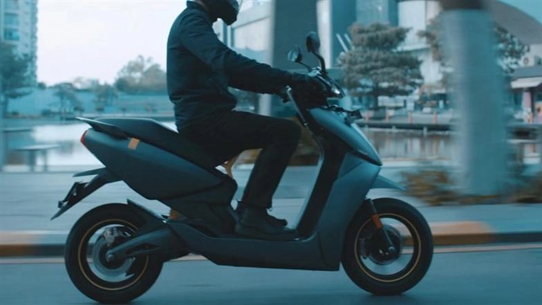 Kerala meluncurkan layanan persewaan sepeda elektronik pertamanya di stasiun kereta Kozhikode, menawarkan perjalanan jarak jauh berbiaya rendah dan ramah lingkungan bagi para komuter dan wisatawan