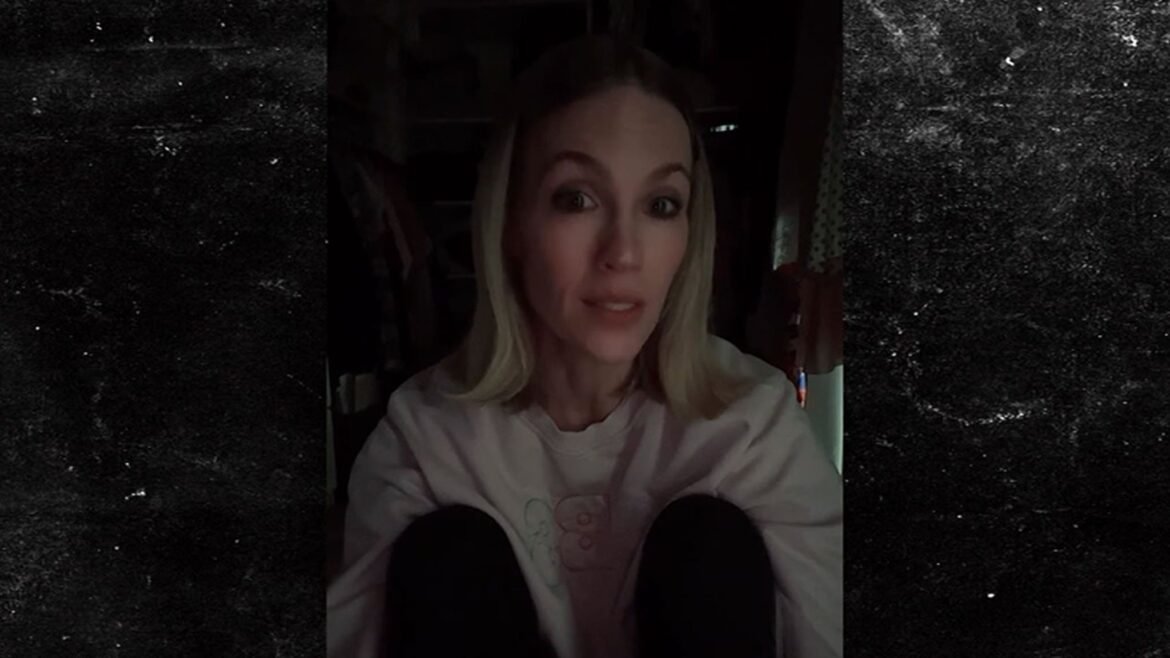 Misophonia yang dialami January Jones membuatnya ingin membunuh saudara iparnya karena makan keripik