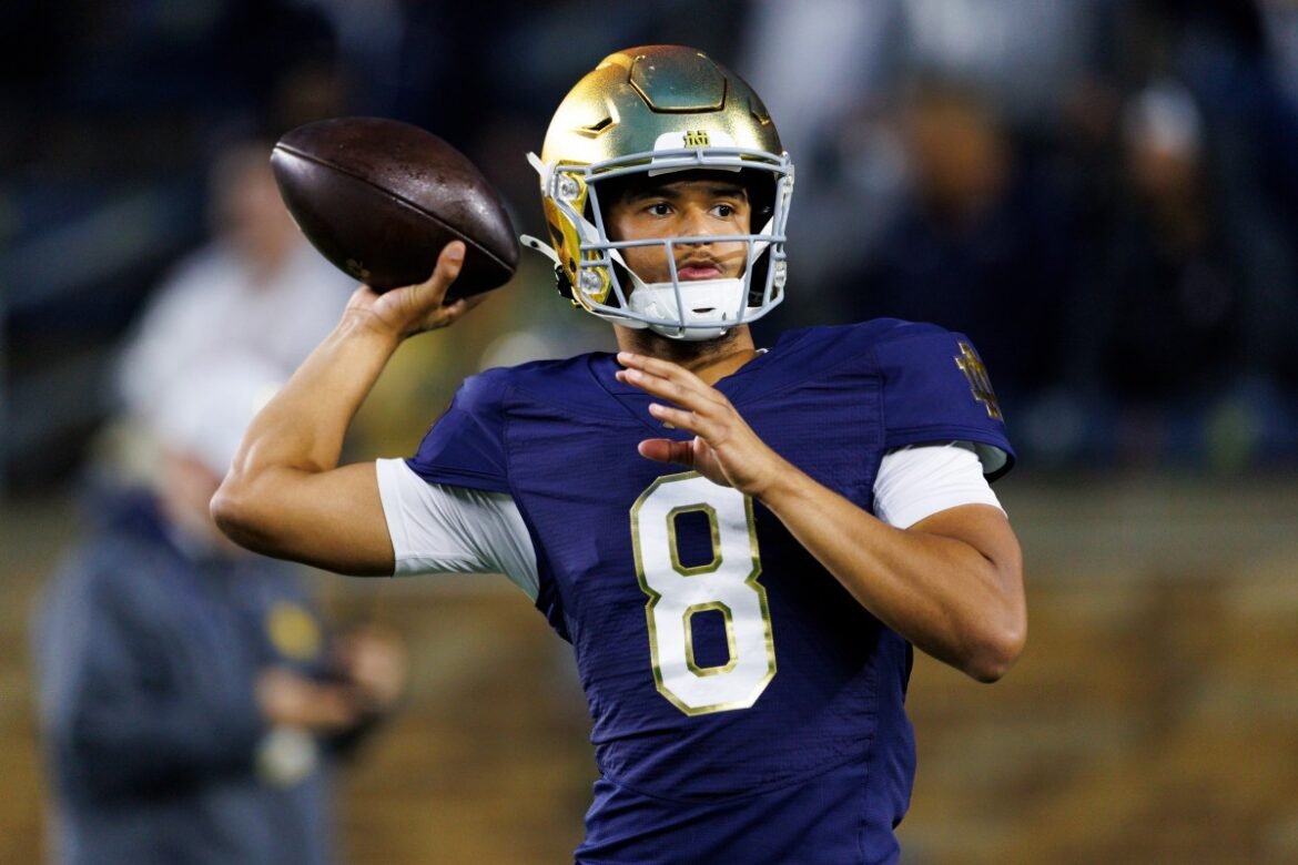 Notre Dame Transfer QB terhubung ke dua tujuan menarik