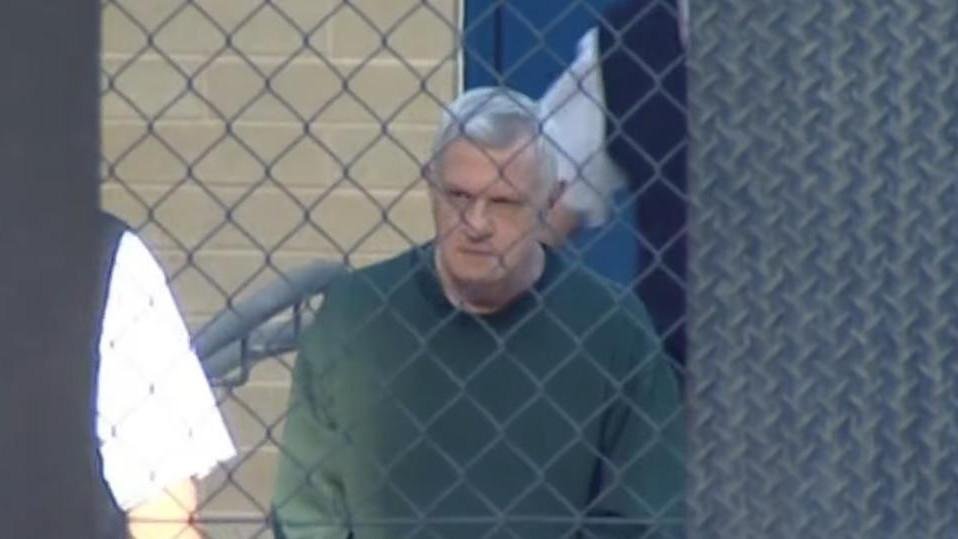 Pembunuh anak terkenal Bevan Spencer von Einem meninggal di penjara di Australia Selatan