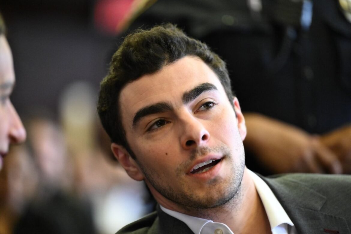 Petugas polisi bersaksi tentang penangkapan Luigi Mangione pada hari ketiga sidang