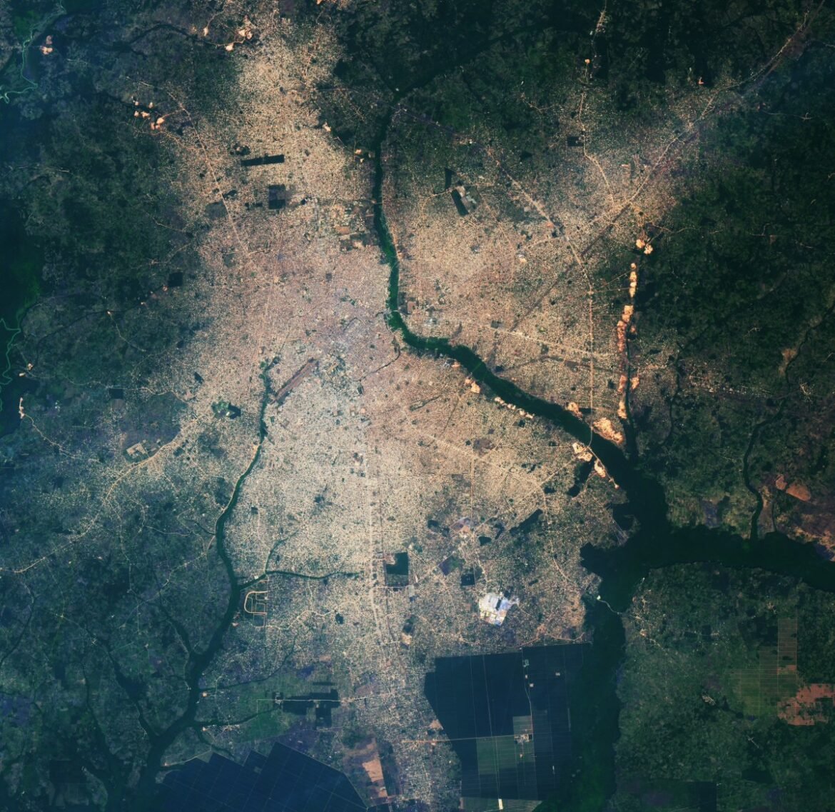 Sebuah kota kuno di Afrika bangkit dari abu kolonialisme