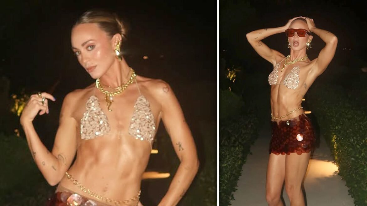 Trippin Seksi Christina Kirkman dengan Foto Tarte