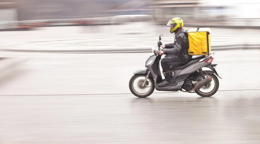 Pendiri Eternal Deepinder Goyal: Ekonomi Gig di India Butuh Lebih Sedikit Regulasi, Bukan Lebih BanyakPendahuluan